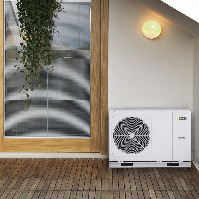 Beretta HYDRO UNIT M 016T Pompa ciepła typu monoblok powietrze/woda, trójfazowa, o mocy 15,9 kW Kod 20203678 