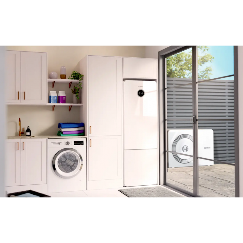 Bosch Compress CS6800iAW 4 ORM-S Pompa ciepła typu monoblok powietrze-woda o mocy 3,9kW z grzałką i modułem wewnętrznym z wbudowanym zasobnikiem 170L (biały front z szkła akrylowego) Kod 7738602323 